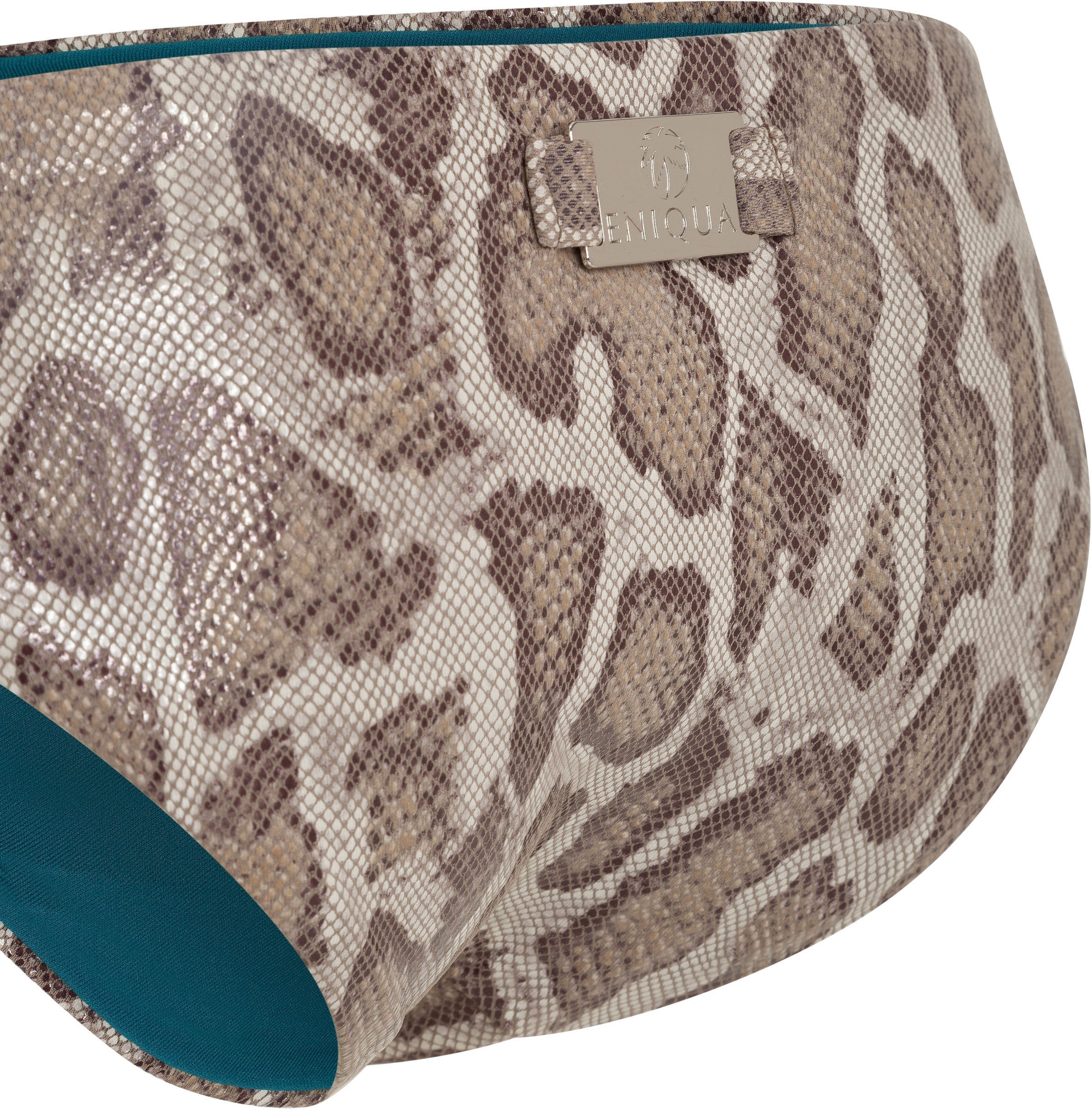 Eniqua - Shiny Snake Attack Push Up